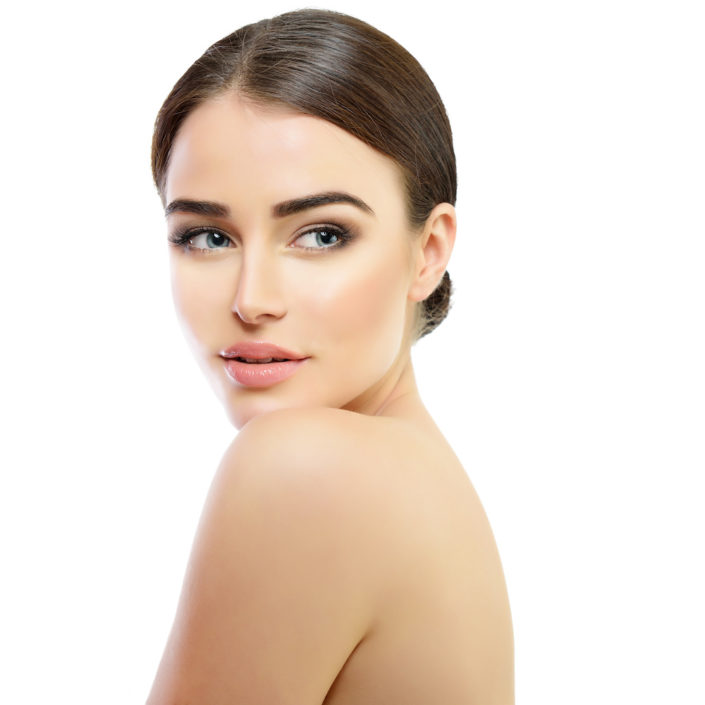 Front Image Waxing Descubre cómo utilizar correctamente el contorno de ojos